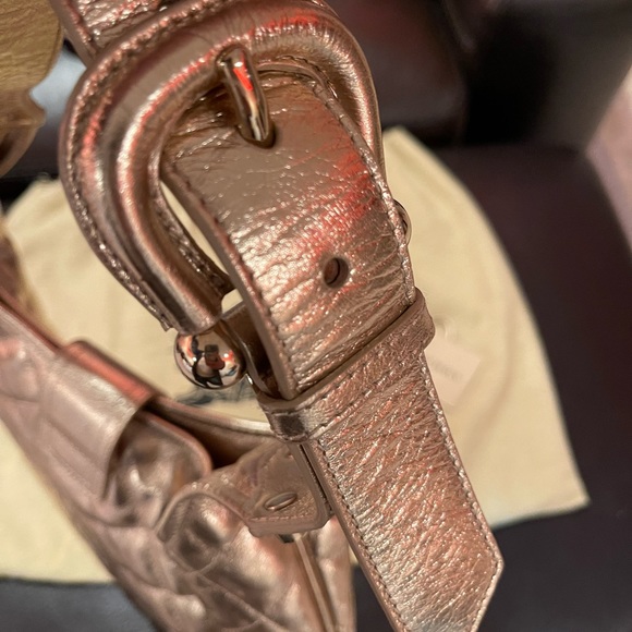 Burberry Brooke Gold Shoulder Bag - Picture 10 of 15